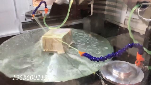 машина для резки нефрита