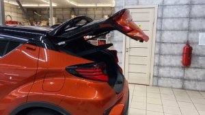 Установка автоматического доводчика багажника на автомобиле