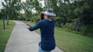 Песня и танец  - ну просто обалденные!!! ШАЛУНЬЯ ОСЕНЬ Владимир Алмазов