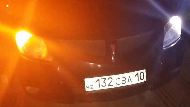 ДХО + поворотники на Pontiac Vibe
