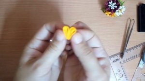 Маленькие цветочки на резинке  из лент канзаши МК / hair clips ribbon kanzashi DIY
