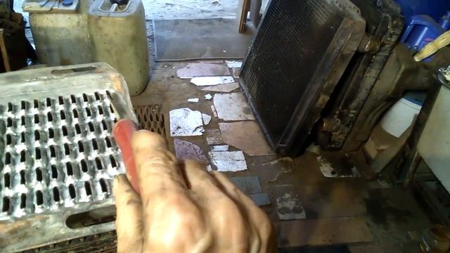 Ремонт (пайка) трубок шестирядного радиатора ч.5 смотреть онлайн