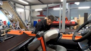 ИГРУШКА НА 23 ФЕВРАЛЯ! Лодочный мотор Mikatsu 40 с длинной ногой на короткий транец!