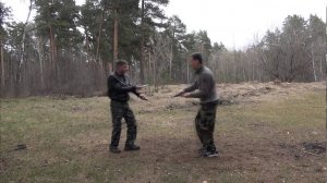 МАЛЫЙ МЕДВЕЖИЙ КРУГ НА НОЖАХ