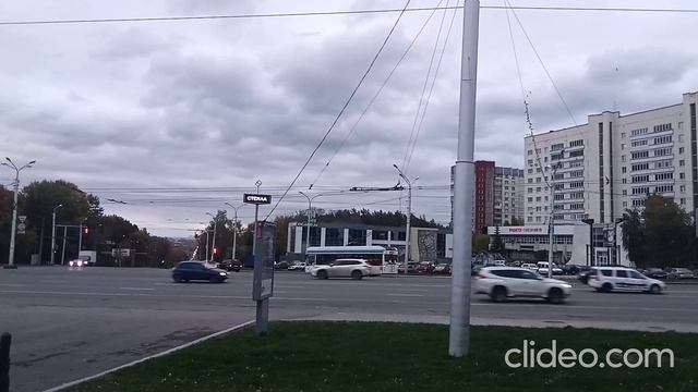 vроссия.город уфа.проспект октября гдк фонтан журавли и сквер\парк дубки 3 октября 2021 осень HD 108