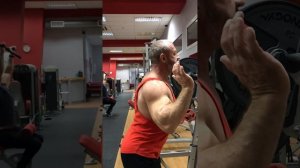 Техника приседаний со штангой на плечах. Безопасный присед!