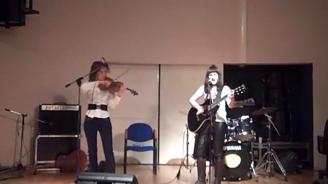 Песня группы "ЖУК" - "Девочка" смотреть онлайн