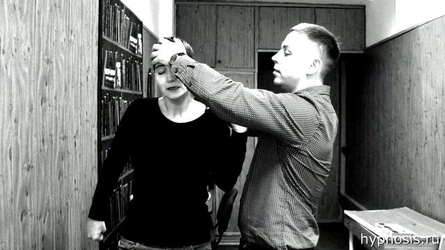 ★ Гипноз. Демонстрация гипнотических феноменов. Быстрый гипноз. Техника гипноза. Реальный гипноз.