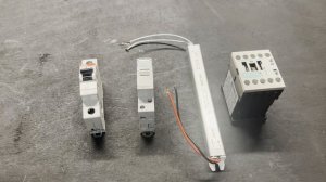 Управление освещением с пульта для автоматических ворот. Электрические самоделки.