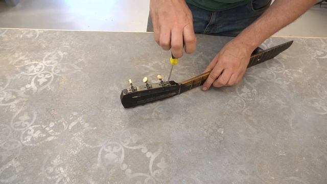 WATCH how furniture restorer restores a guitar! смотреть онлайн