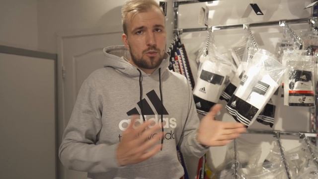 Какая бывает экипировка для тхэквондо от adidas WT approved смотреть онлайн