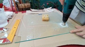 Как сделать отверстие в стекле для слива воды из аквариума