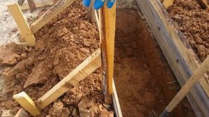 Опалубка для ленточного фундамента. Часть 1.