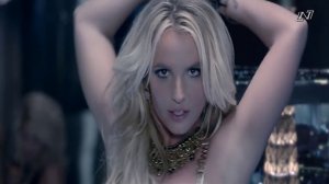 Britney Spears - Work Bch (2)