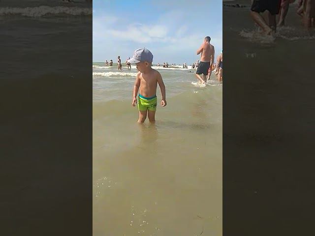 Захар на море