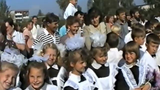 1 сентября 1996г. Школа №1 (Гимназия) в г.Березино. Беларусь. смотреть онлайн