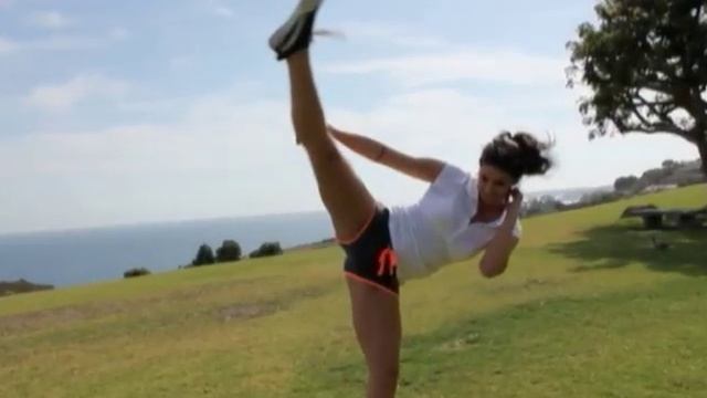Bianca Bree Van Damme Daughter Helicopter Kick, JCVD legacy Continues. смотреть онлайн