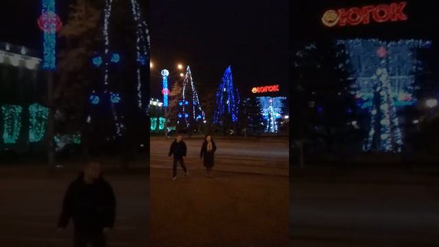 Новогодняя елка Кривой Рог 2018 ЮГОК