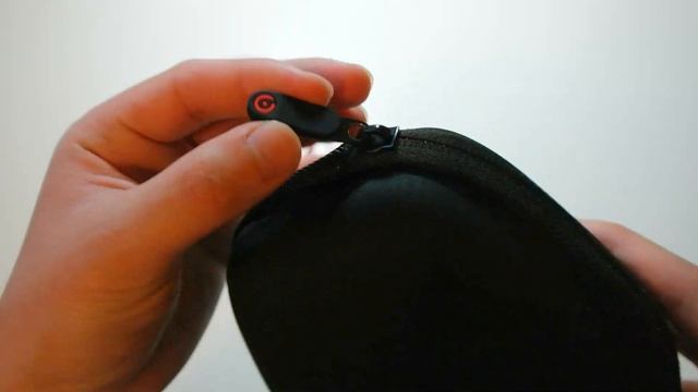 Beats Mixr Headphones Unboxing смотреть онлайн