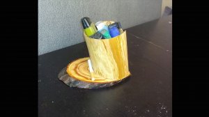 Мелочевница. Под всякие мелочи на столе (нож, маркер и прочие частонужности)