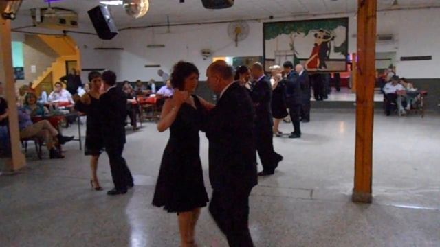 LA MILONGA DE SUSANA Y NINO,EN EL CLUB CUBA,LA NOCHE DEL TANGO EN EL OESTE смотреть онлайн