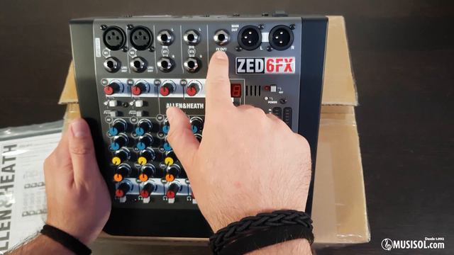 Allen - Heath ZED6FX Unboxing / Overview ↪ MUSISOL.com смотреть онлайн