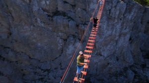 Ай Петри зубцы подвесной мост