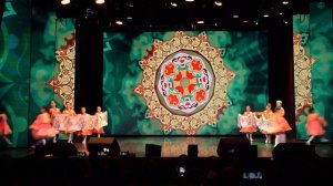 Татарский танец с полотенцами