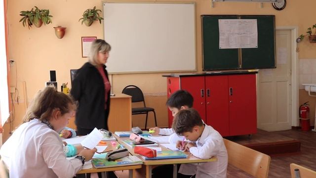 Действия с десятичными дробями. Задание на развитие математической грамотности. 5 класс. Математика смотреть онлайн