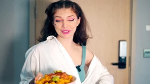 МЫСЛИ ДЕВУШЕК В 6 ЛЕТ vs 16 ЛЕТ vs 30 ЛЕТ | 2 ЧАСТЬ | СКЕТЧ