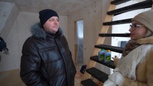 Треугольный дом  с панорамным остеклением. Примерь дом для себя.