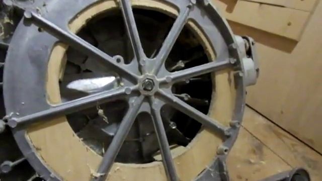 Торцовочная пила - ремонт поворотного стола смотреть онлайн