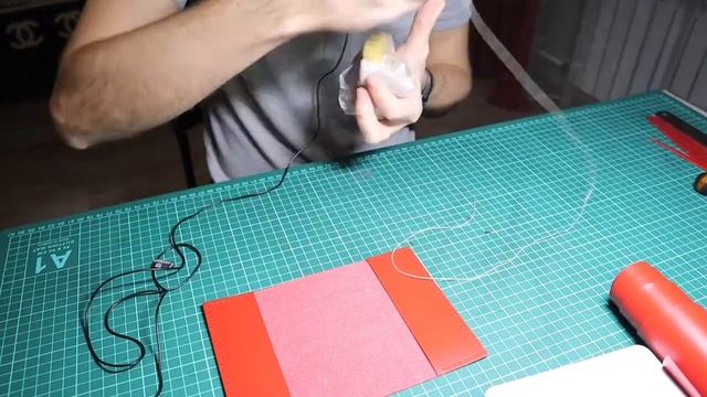 Обложка на паспорт из кожи своими руками (ПРОСТАЯ) / LEATHER PASSPORT COVER
