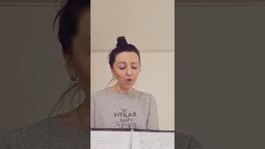 Именитые парфюмеры, которые создают ароматы для Avon