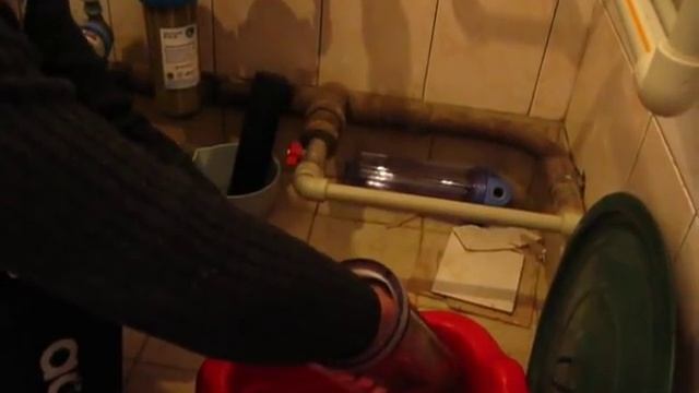 Замена фильтра воды