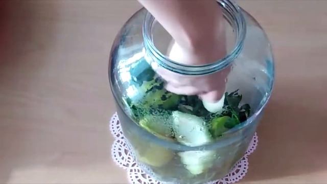 МАЛОСОЛЬНЫЕ ОГУРЦЫ БЫСТРОГО ПРИГОТОВЛЕНИЯ ПО ТУРЕЦКИ   ХРУСТЯЩИЕ И ВКУСНЫЕ  !! смотреть онлайн