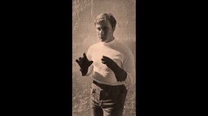 Песня "Про трубачей". Андрей Миронов.