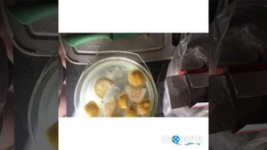 Очистка микроволновки с помощью Лимона и СОДЫ!