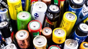 В День экологического образования югорчанам рассказали о важности утилизации батареек