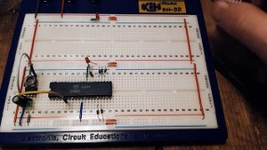 8-Bit Manshed: Building a small Z80 computer #1 - How old computers and consoles work
