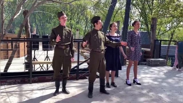 Рубрика «Как это было...» День Победы с участием Ансамбля эстрадно-народной песни «ЯРИЛО». смотреть онлайн