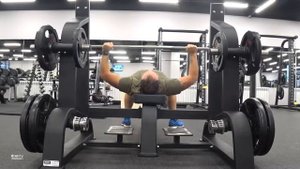 Тренировка в тренажерном зале Fitness House Фитнес Хаус на проспекте Победы