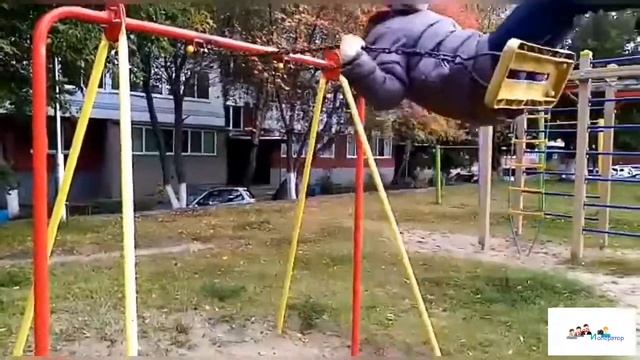 Как Правильно Качаться На Качелях