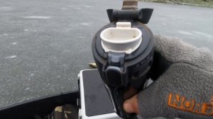 Зимняя рыбалка с подводной камерой. Ловля судака на раттлины!