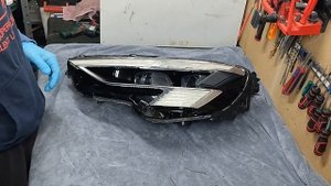 AUDI A3 Y8  2020 год , Замена стекла фары , ремонт корпуса