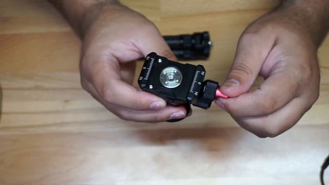 Ulanzi Mini Carbon Fiber Desktop Tripod смотреть онлайн