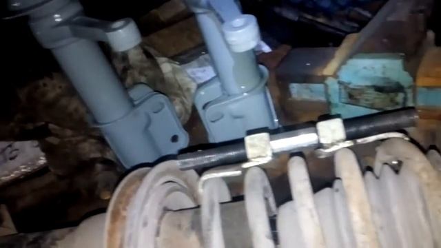 Замена передних стоек( амортизаторов) ваз 2110,2111,2112 самостоятельно