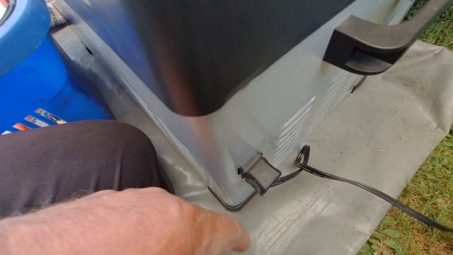 Солнечная батарея и холодильник смотреть онлайн