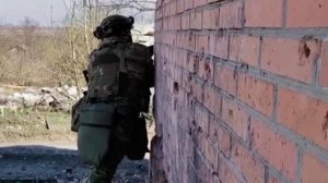 Репортаж Первого канала о ночной разведке снайперов в зоне СВО