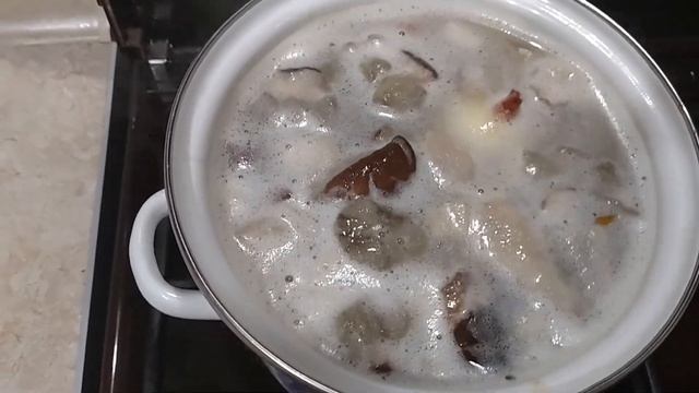 Ну, ДУУЖЕ Смачний ПІСНИЙ Гороховий Суп з Білими Грибами і Грінками Гороховый суп Recipe of pea soup смотреть онлайн